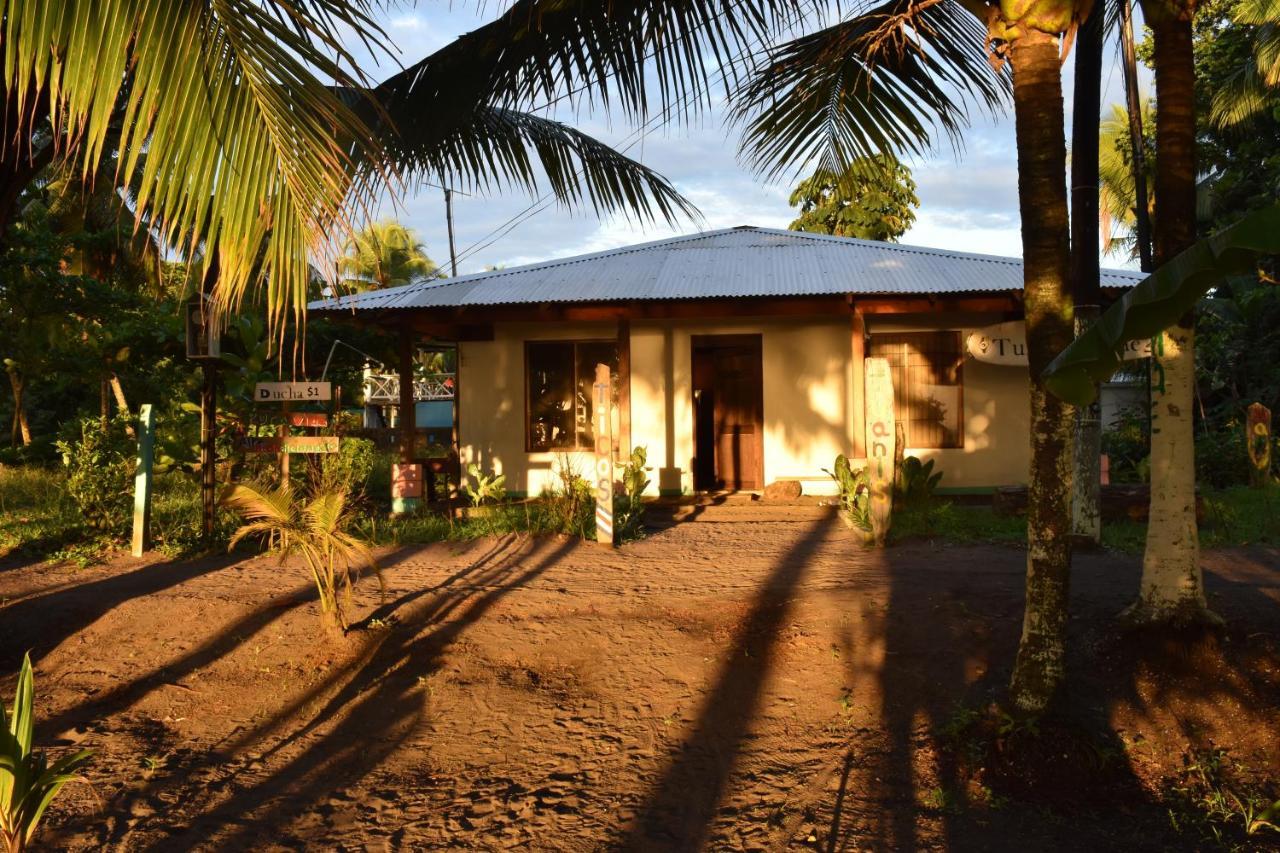 Готель Casa Turtle Bogue Тортугеро Екстер'єр фото